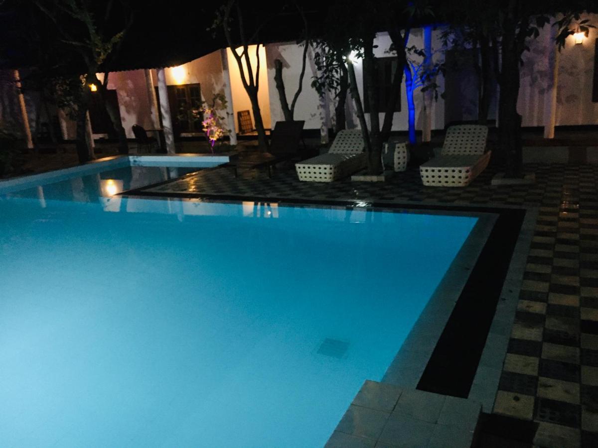 Alikele Hotel & Resort Sigirîya Extérieur photo