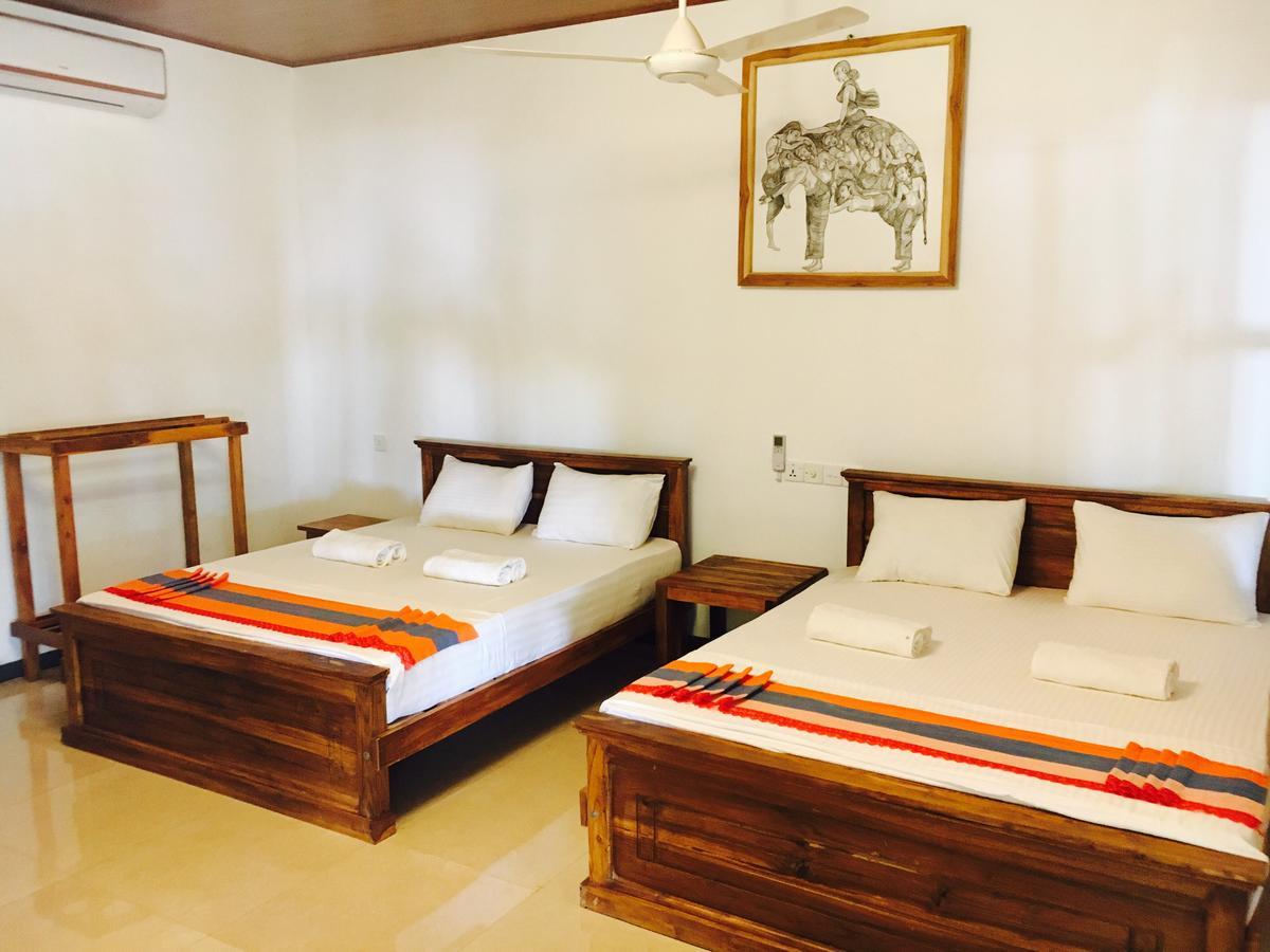 Alikele Hotel & Resort Sigirîya Extérieur photo