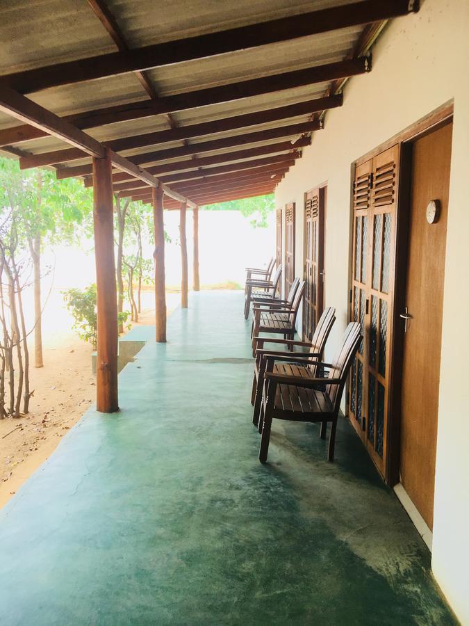 Alikele Hotel & Resort Sigirîya Extérieur photo